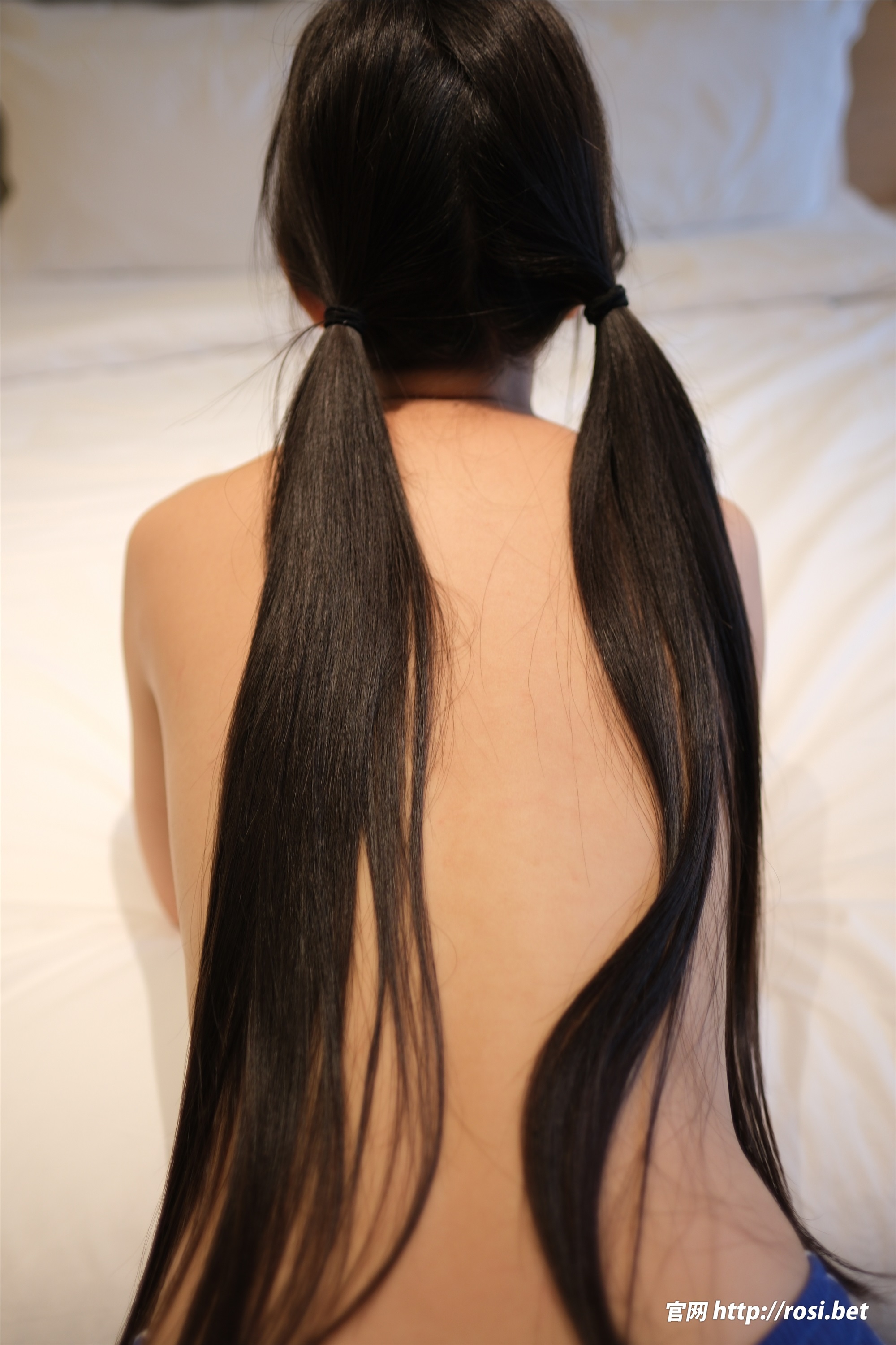 ROSI写真 2026.01.07 NO.5147